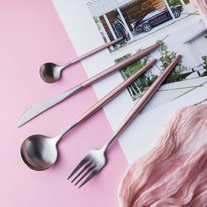 Dinnerware Set Gold